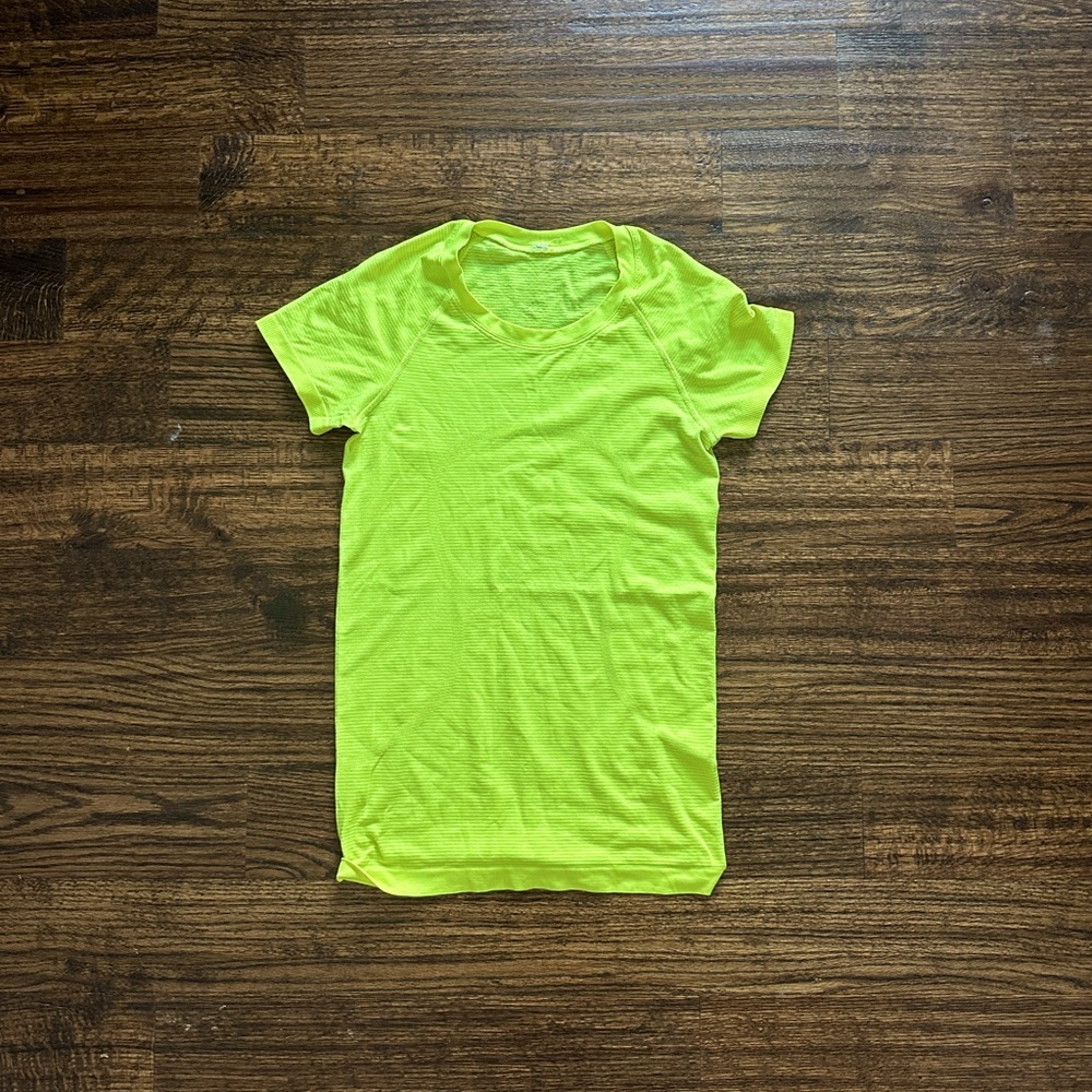 Lululemon Swiftly Tech Yellow/Neon Color Size 4 - image 1